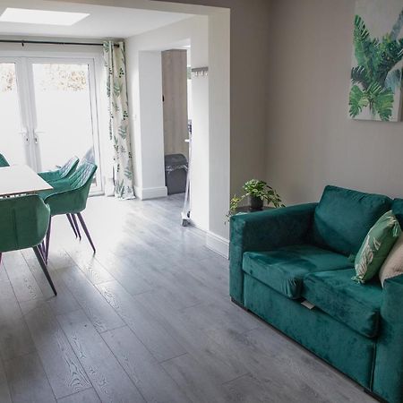Wave Stays - Ground Floor Apartment - Outside Seating Area Cleveleys Luaran gambar