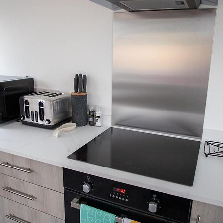 Wave Stays - Ground Floor Apartment - Outside Seating Area Cleveleys Luaran gambar